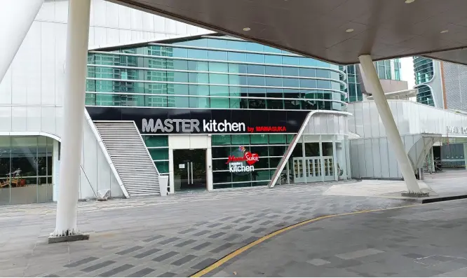 Master Kitchen